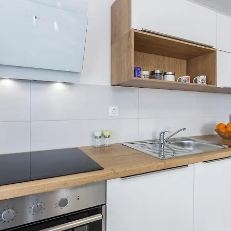 Apartment Nice In With Kitchen